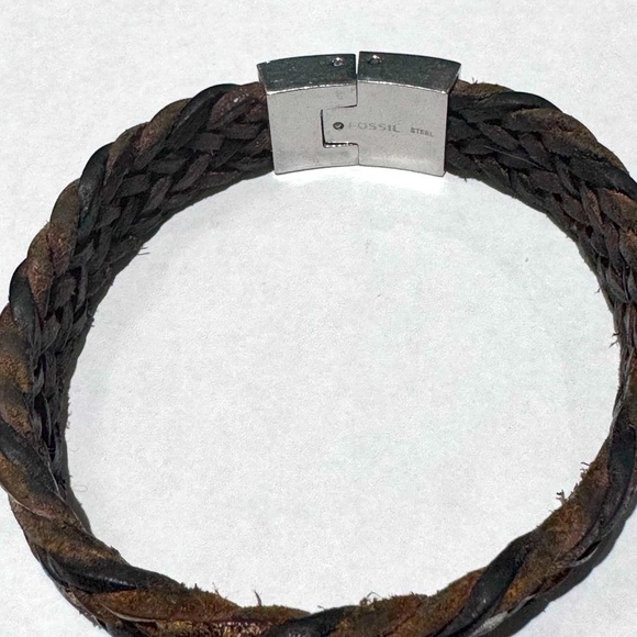 🧩 Fossil Tri-Colour Braided Leather Bracelet – Edgy & Effortlessly Cool 🖤✨ - Picture 16 of 16